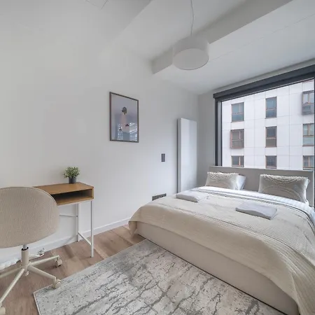 Apartament Towarowa Towers Luxury Apartament, Free Parking *