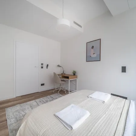 Towarowa Towers Luxury Apartament, Free Parking Apartament