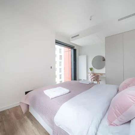 Apartament Towarowa Towers Luxury Apartament, Free Parking Warszawa
